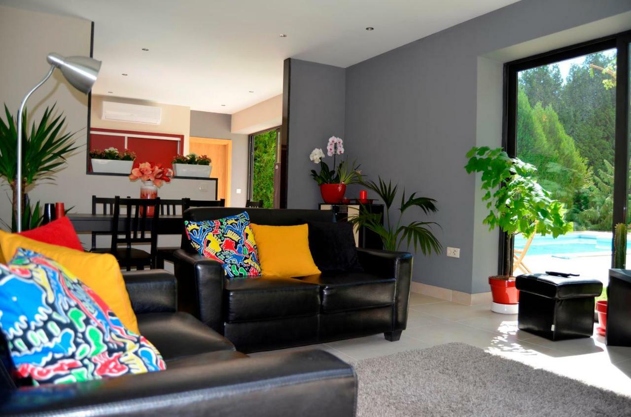 Casa Do Prado Guesthouse فيلا ريال المظهر الخارجي الصورة