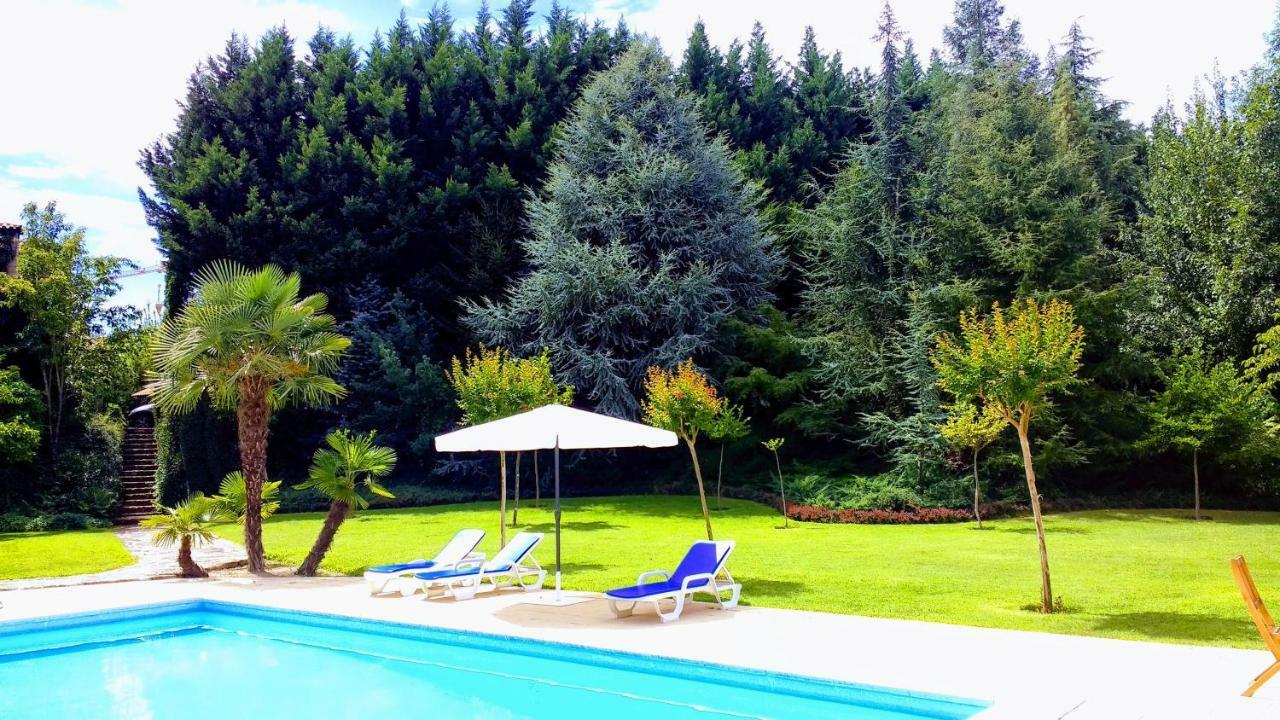 Casa Do Prado Guesthouse فيلا ريال المظهر الخارجي الصورة